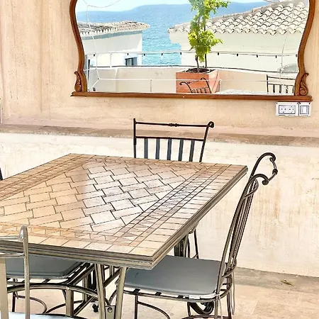 Blue Sardine Boutique (adults Only) Guest house *