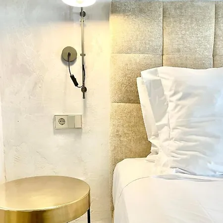 Blue Sardine Boutique (adults Only) 招待所