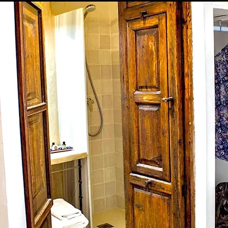 Blue Sardine Boutique (adults Only) بيت ضيافة ألتيا