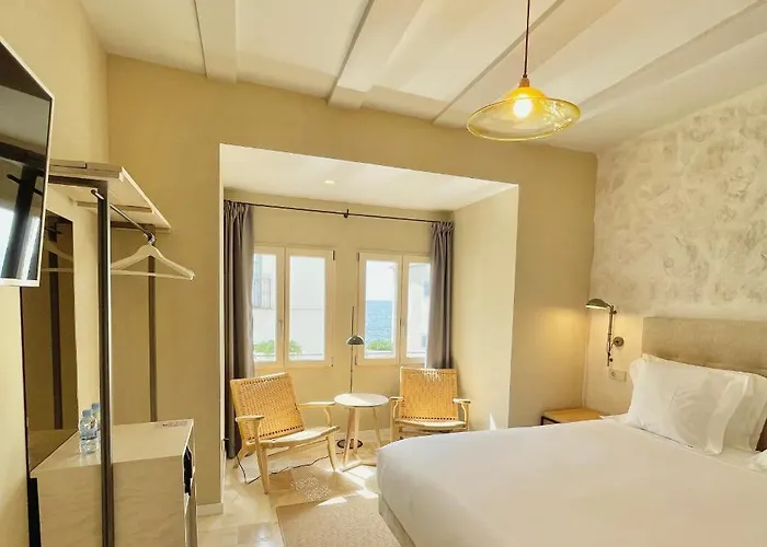 Blue Sardine Boutique (adults Only) 4*